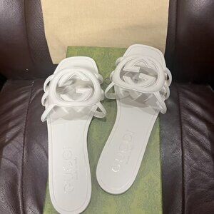 Gucci Women Sandals Slides Rubber .size9